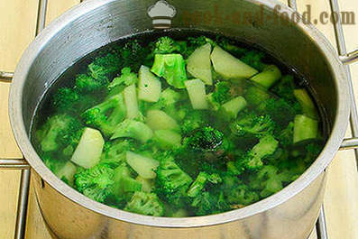 Purée de soupe de brocolis à la crème