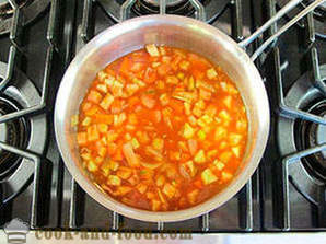 Soupe de tomates avec croûtons grillés