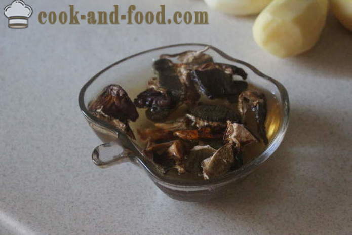 Soupe Transcarpathie de champignons blancs - comment faire cuire la soupe aux champignons blancs savoureux, avec une étape par étape des photos de recettes