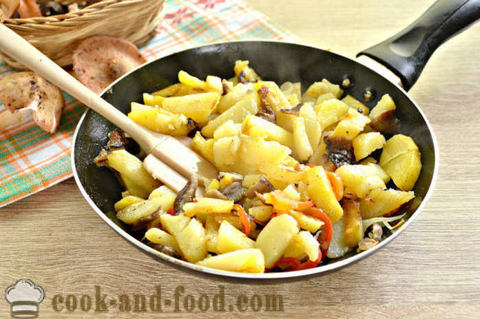 Les champignons frais frits avec pommes de terre - comment faire revenir les champignons avec des pommes de terre dans une poêle à frire, une étape par étape des photos de recettes