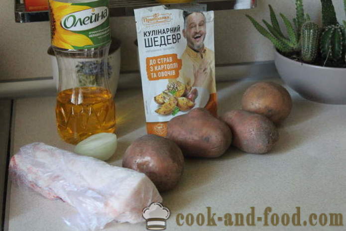 Pommes de terre bouillies avec des oignons et du bacon - comme délicieux pour cuire les pommes de terre pour un plat d'accompagnement, étape par étape des photos de recettes