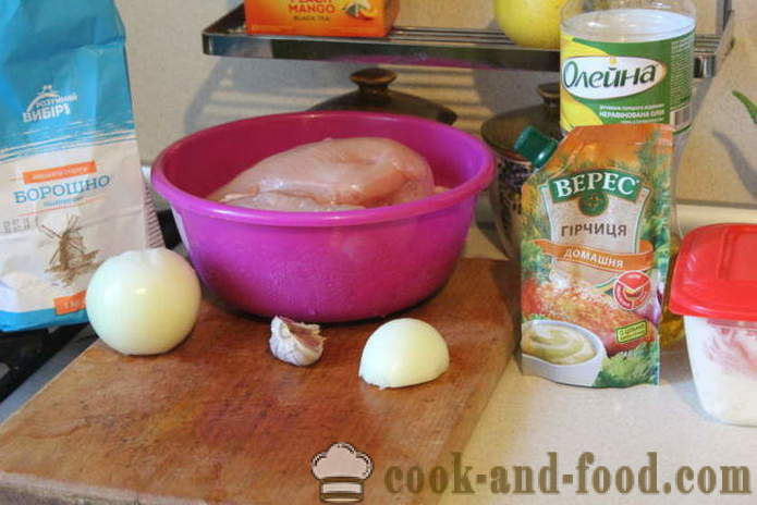 Stroganoff délicieux boeuf de poitrine de poulet à la crème sure et la moutarde - comment faire boeuf Strogonoff du poulet avec de la farine, une étape par étape des photos de recettes