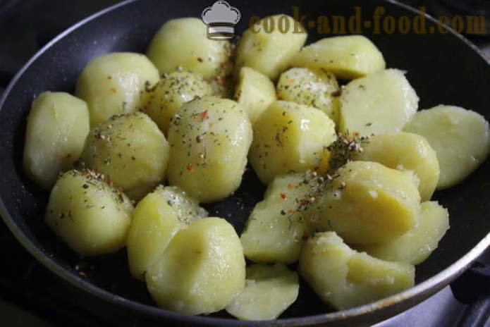Salade tiède de champignons avec des pommes de terre - comment faire une salade de pommes de terre chaude aux champignons, une étape par étape des photos de recettes