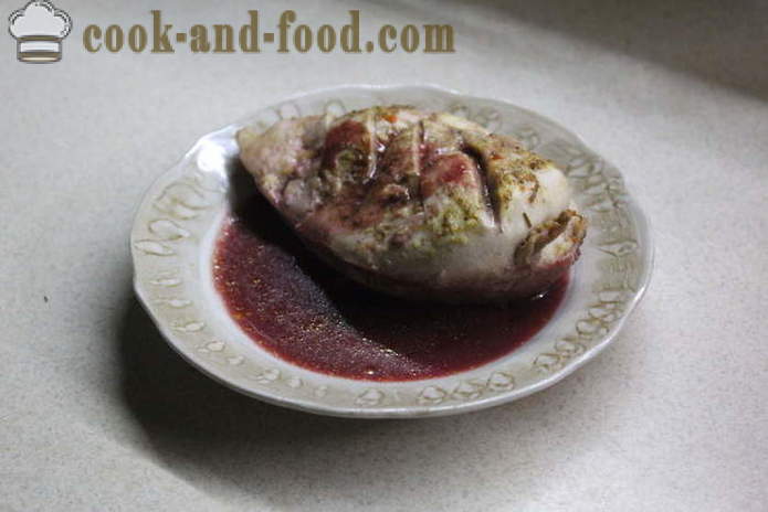 Poitrine de poulet juteux cuit au four avec crème sure - comment faire cuire un délicieux seins de poulet, une étape de photos de recette pas à pas