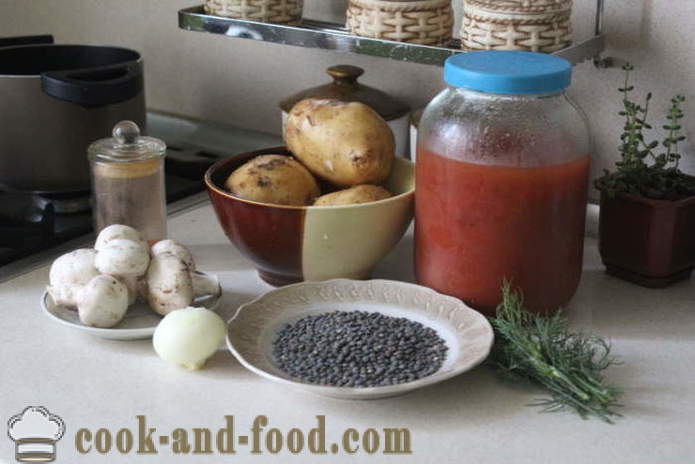 Soupe de lentilles aux champignons et jus de tomate - comment faire de la soupe de lentilles à la tomate, photos étape par étape recette