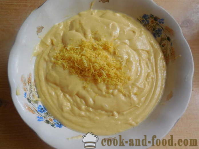 Petit gâteau simple sur la mayonnaise et la crème sure - comment faire cuire un gâteau sans beurre, étape par étape des photos de recettes