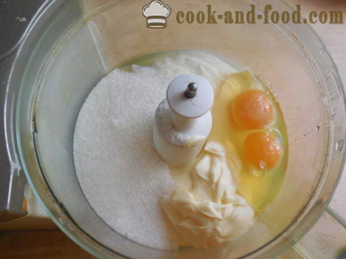 Petit gâteau simple sur la mayonnaise et la crème sure - comment faire cuire un gâteau sans beurre, étape par étape des photos de recettes