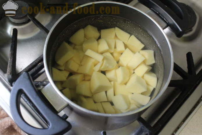Soupe de pommes de terre tchèque aux champignons - comment cuire la soupe aux champignons tchèque, étape par étape des photos de recettes