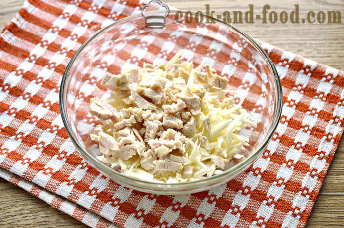 Salade de poulet et de fromage - comment faire cuire salade de poulet avec du fromage fondu, une étape recette pas à pas avec des photos et des vidéos