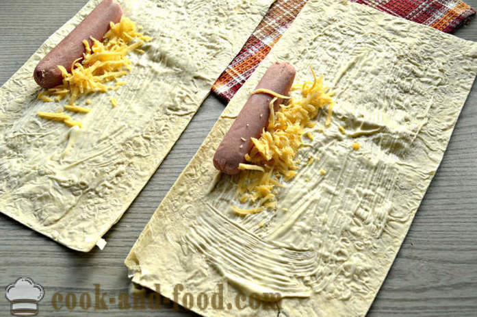 Saucisses à pain pita avec fromage et mayonnaise - comment faire des saucisses dans le pain pita, étape par étape des photos de recettes