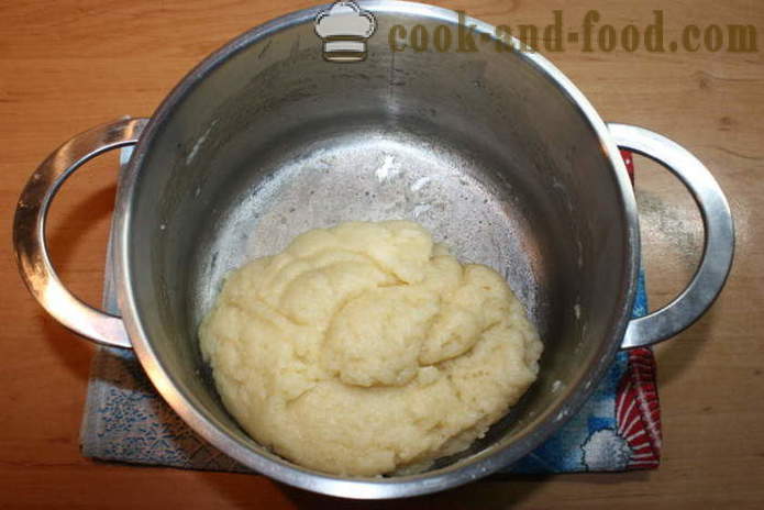 Anneaux de crème anglaise avec la crème de lait caillé Tiramisu - Comment faire des bagues à la crème à la maison, photos étape par étape recette