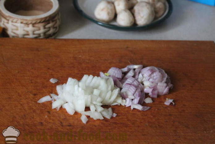 Sauce crémeuse aux champignons - comment faire cuire une sauce aux champignons avec des champignons, une étape par étape des photos de recettes