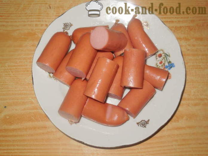Solyanka avec des saucisses et des pommes de terre dans multivarka - comment faire cuire une saucisse délicieuse avec des pommes de terre, étape par étape des photos de recettes
