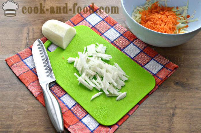 Salade de radis daikon et la carotte, la pomme et le chou - comment préparer une salade de radis daikon et le beurre, avec une étape par étape des photos de recettes
