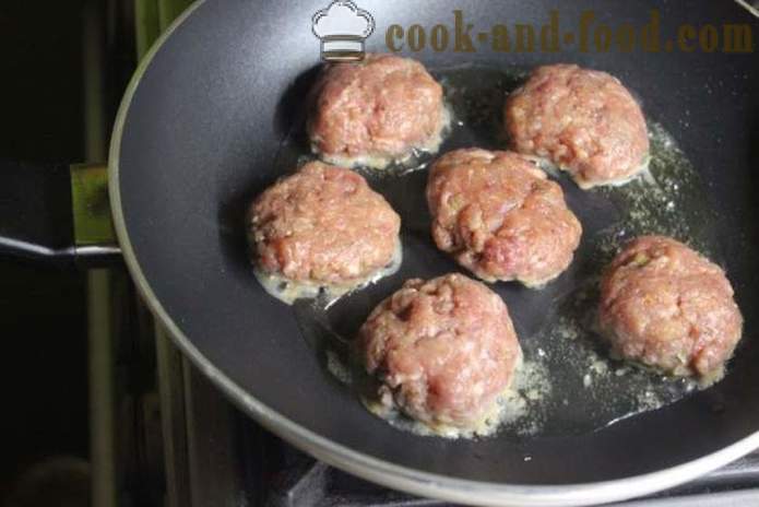 Boulettes de viande cuites au four avec des pommes de terre et légumes - comment faire cuire les boulettes de viande dans le four, avec une étape par étape des photos de recettes