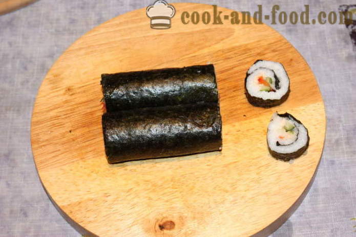 Délicieuses garnitures et simples pour sushi - comment faire des sushis à la maison, étape par étape les photos de recettes