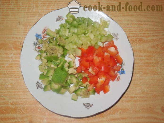 Salade en couches chiens année d'os - comment décorer la salade dans l'année du chien, une étape par étape des photos de recettes