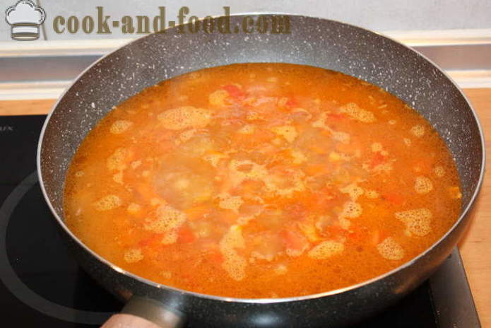 Oignons farcis de maquereaux dans le four - comment faire cuire le maquereau avec du riz, une étape par étape des photos de recettes