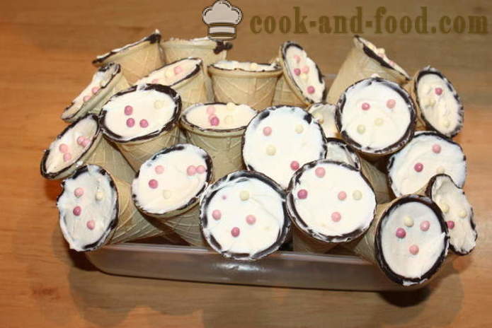 Gâteaux de Noël arbres de Noël - comment faire cuire des gâteaux de Noël arbres de Noël à l'étape de la maison par étape photos de recette