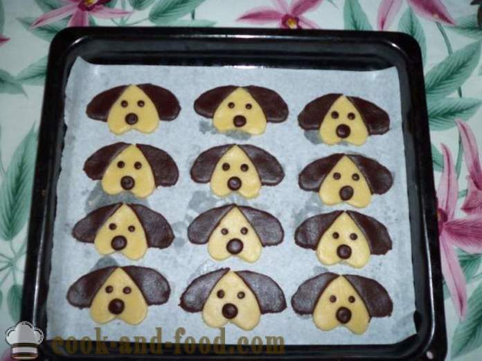 Sablés de Noël sous la forme d'un chien - comment faire cuire des biscuits en forme d'un chien pour le réveillon du Nouvel An, une étape par étape des photos de recettes