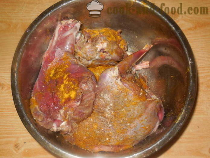 Préparation du lapin sauvage dans le four - comment faire cuire délicieux lièvre sauvage à la maison, étape par étape les photos de recettes