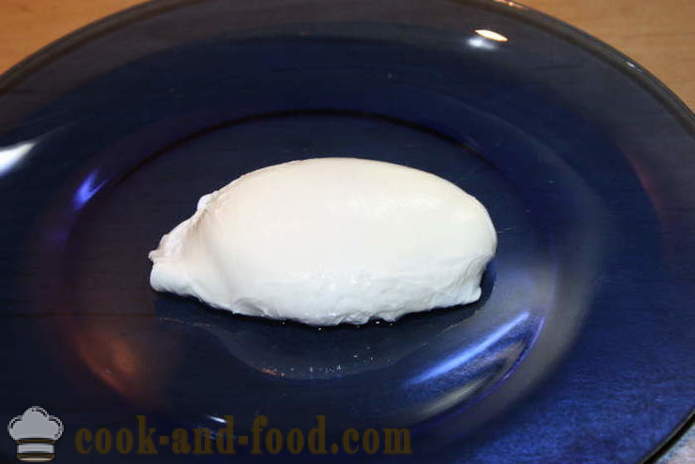 Œuf poché dans l'eau - comment faire cuire un œuf poché à la maison, étape par étape les photos de recettes