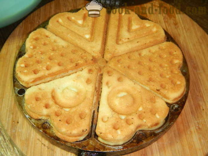 Les cookies en forme de triangles sur le gaz dès que - comment faire cuire des biscuits dans les formes photos étape par étape recette