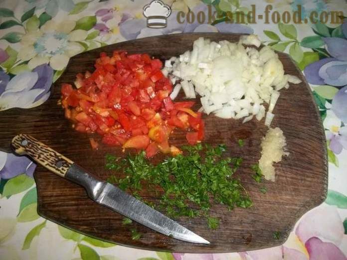 Crêpes de pommes de terre avec des tomates - comment faire des crêpes de pommes de terre, avec une étape par étape des photos de recettes