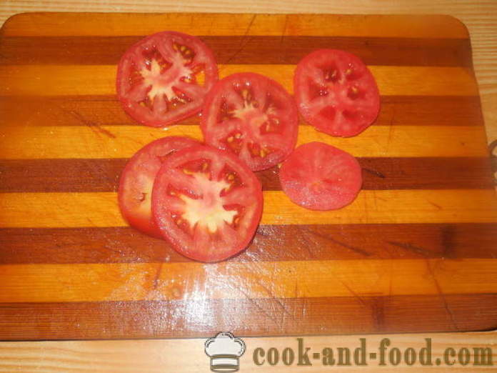 La viande avec des tomates et du fromage dans le four - comment faire cuire la viande juteuse dans le four, avec une étape par étape des photos de recettes