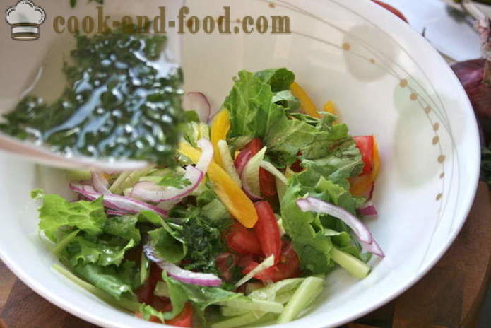 Française salade niçoise classique - avec le thon et les haricots, comment préparer une salade au thon, étape par étape les photos de recettes
