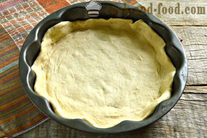 Délicieux gâteau recouvert de champignons et le chou - comment faire cuire une tarte avec du chou et les champignons au four, avec une étape par étape des photos de recettes