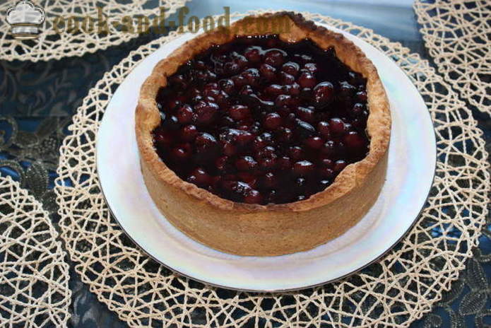 Sable Cherry Pie - comment faire cuire un gâteau avec une cerise dans le four, avec une étape par étape des photos de recettes