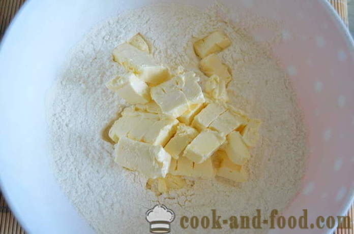 Tarte aux cerises-escargot sur kéfir - comment faire cuire un gâteau à la cerise-escargot, étape par étape des photos de recettes