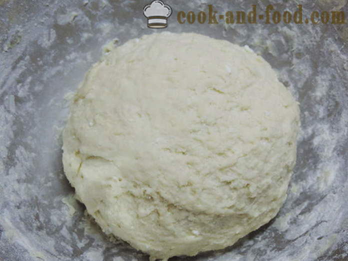 Beignets de levure Lush avec remplissage de lait caillé - comment faire des beignets à la maison, photos étape par étape recette