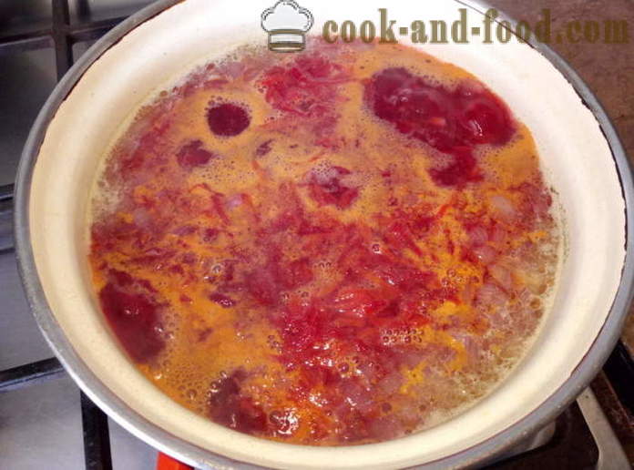 Soupe aux tomates et betteraves marinées - comment faire cuire la soupe, une étape par étape des photos de recettes