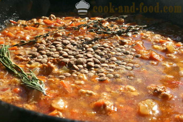 Ragoût aux lentilles, les légumes et la sauce - comment faire cuire les lentilles avec de la viande et la sauce, étape par étape des photos de recettes