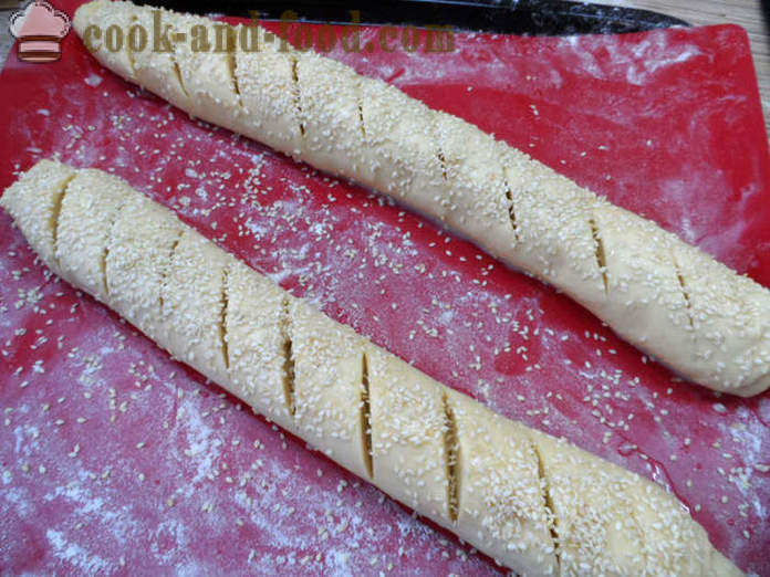 Baguette française mince dans le four - comment cuire une baguette française à la maison, étape par étape des photos de recettes