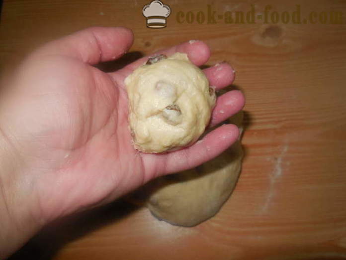 Petits pains simples et belles pour Pâques - comment faire cuire le pain de Pâques, une étape par étape des photos de recettes