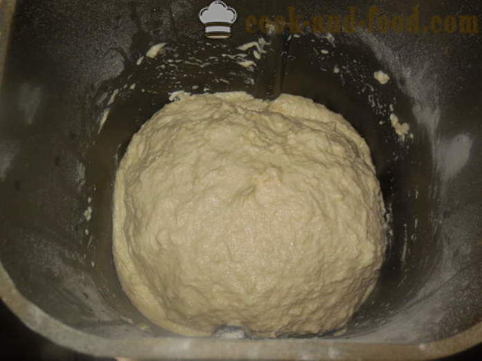 Pain au fromage sur machine à pain sérum - comment faire cuire du pain dans la machine à pain avec du fromage à la crème sur un sérum, une étape par étape des photos de recettes