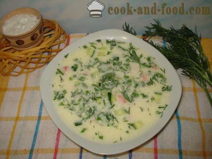 Hachage de printemps sur l'eau avec de la mayonnaise - comment préparer okroshka sur l'eau avec la mayonnaise, une étape par étape des photos de recettes