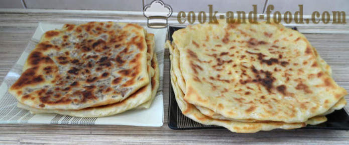 Gozleme pain turc avec de la viande ou du fromage, légumes et pommes de terre - comment faire cuire des petits pains turcs, une étape par étape des photos de recettes