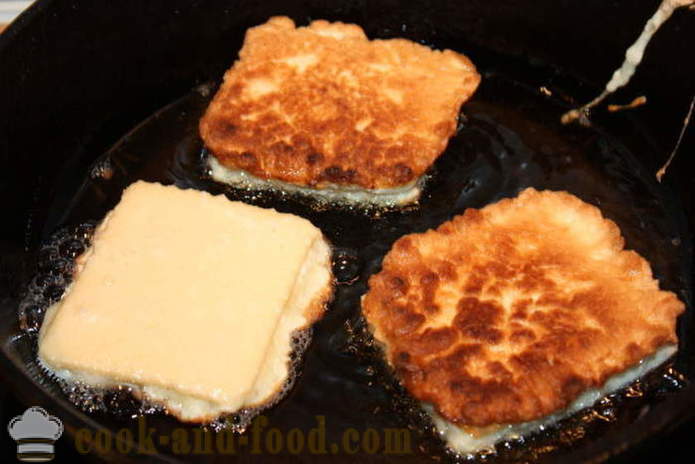 Gâteaux de gaufrette prêt avec fromage cottage à pâte de noix de coco - comment faire cuire les gâteaux au fromage d'origine, une étape par étape des photos de recettes
