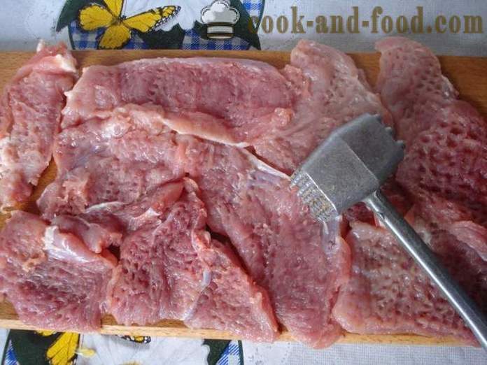 Côtelettes de porc juteuses dans la pâte - comment faire une côtelette de porc tendre et juteuse dans la casserole, étape par étape des photos de recettes