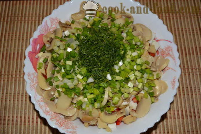 Salade de calmars, les champignons, les concombres et poivre - comment préparer une salade avec des calmars et les champignons, une étape par étape des photos de recette
