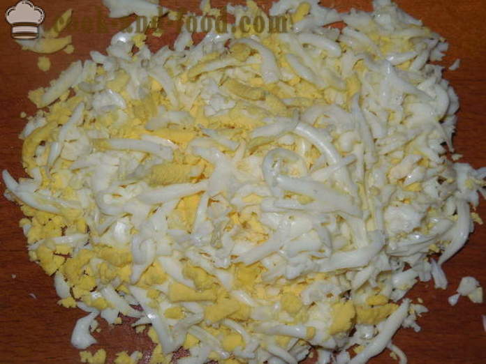 Raffaello salade de bâtonnets de crabe - comment faire cuire le crabe Raffaello, une étape par étape des photos de recettes