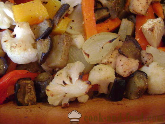 Filet de poulet aux légumes dans le four - comment cuire le poulet avec des légumes, une étape par étape des photos de recettes