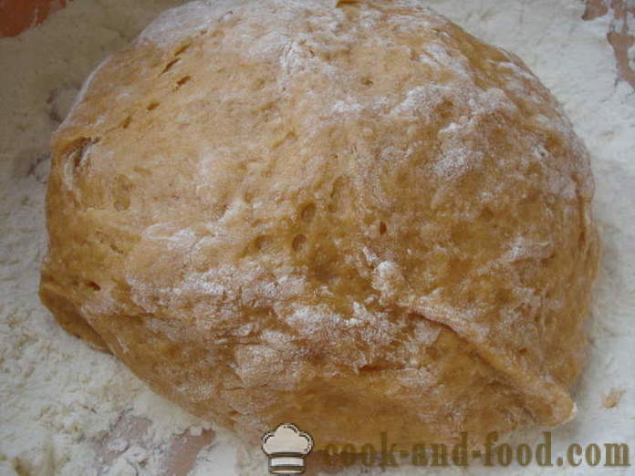 Pâte de gingembre au miel pour la maison de pain d'épices et pain d'épices - comment faire la pâte pour le pain d'épices, étape par étape les photos de recettes