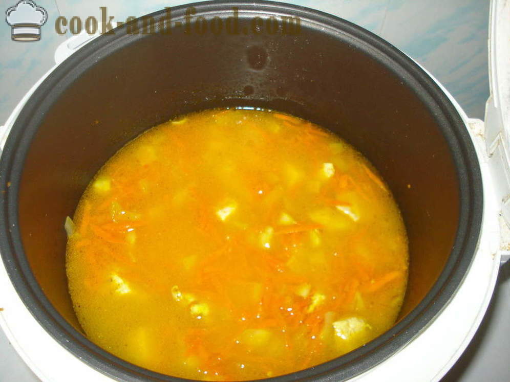 Pilaf de poulet dans multivarka - comment faire cuire le risotto au poulet dans multivarka, étape par étape des photos de recettes