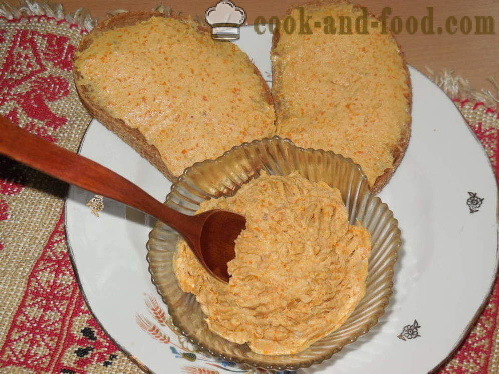 Hareng classique Pate avec du fromage fondu et les carottes - comment faire cuire le hareng de foie à la maison, étape par étape les photos de recettes