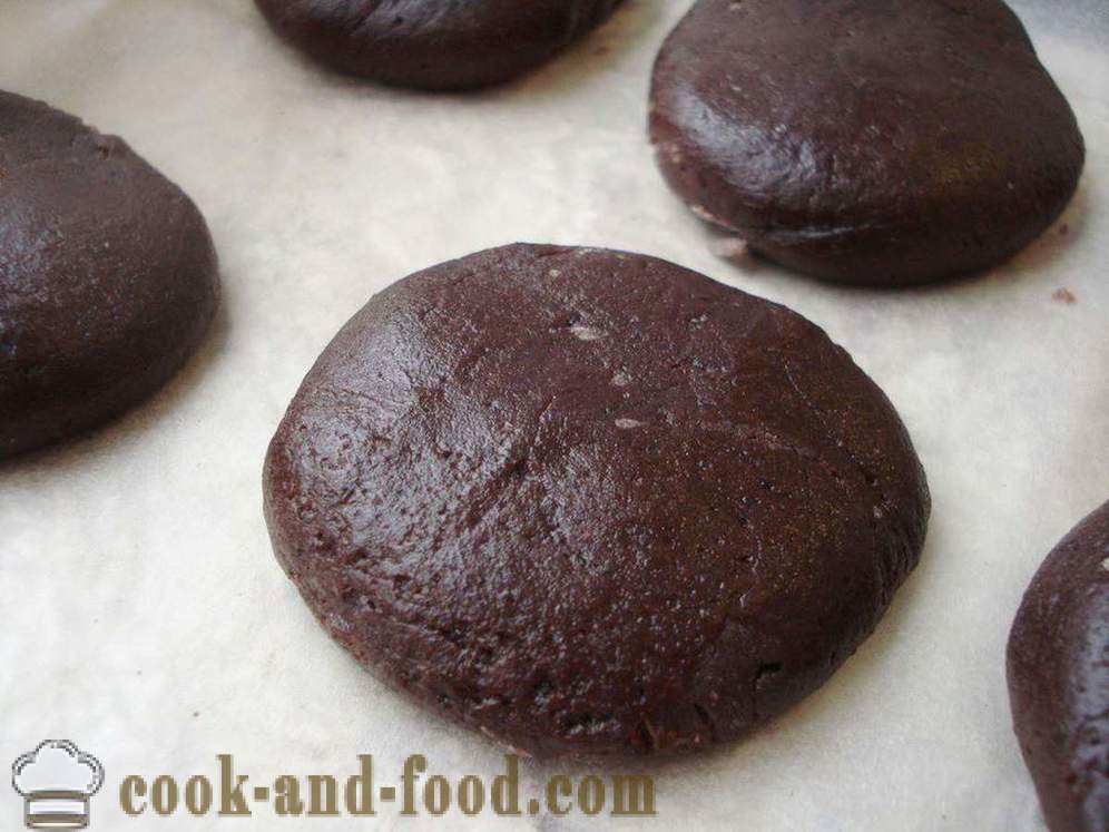 Biscuits aux pépites de chocolat maison avec le cacao rapidement et simplement - comment faire cuire des biscuits aux pépites de chocolat à la maison, photos étape par étape recette